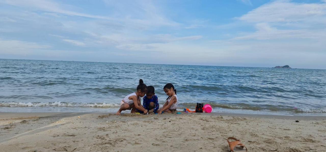 I-din Poolvilla วิลล่ากลางธรรมชาติ วิวภูเขา เป็นส่วนตัว Feriehus Hua Hin