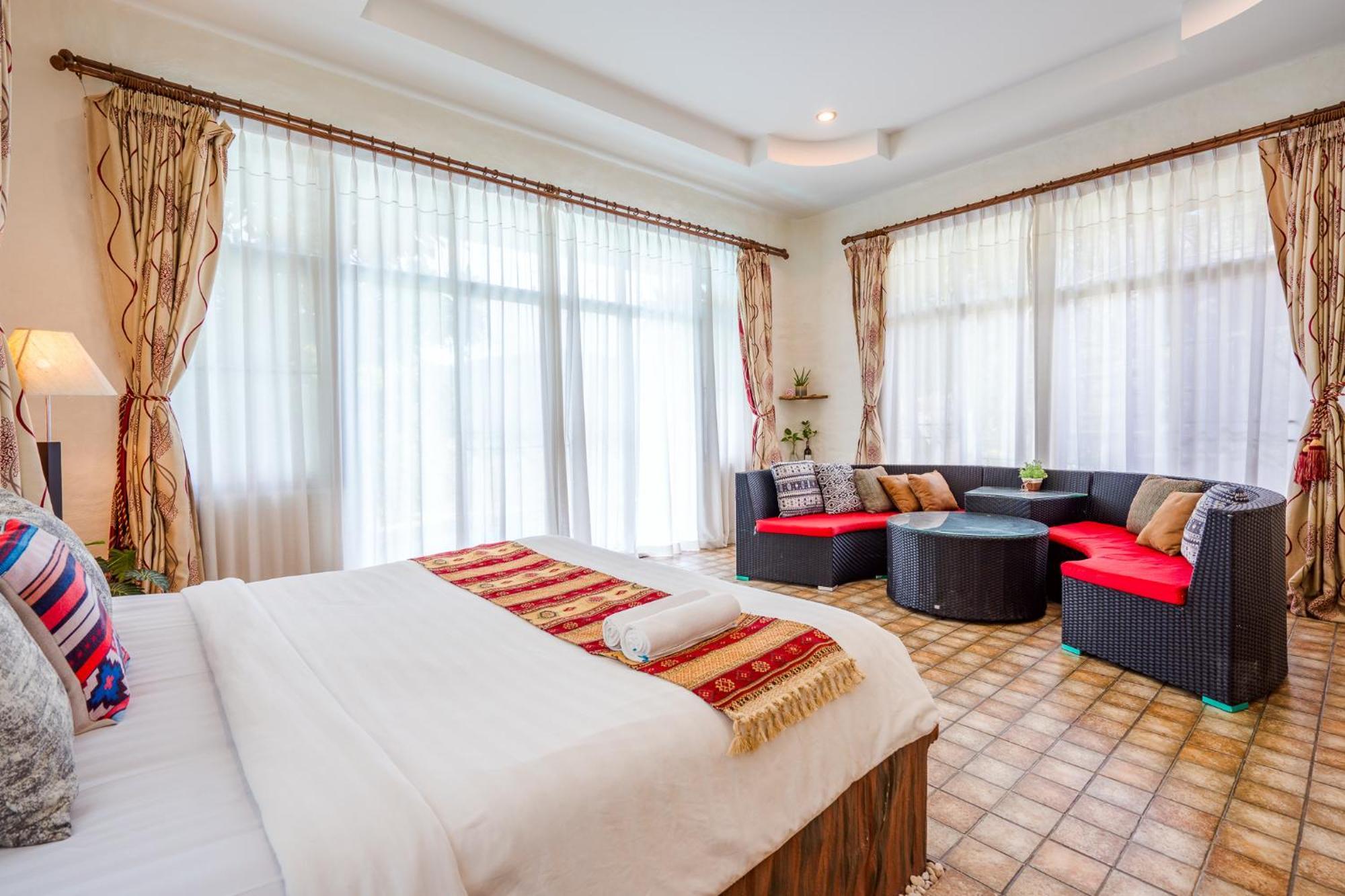 I-din Poolvilla วิลล่ากลางธรรมชาติ วิวภูเขา เป็นส่วนตัว Hua Hin