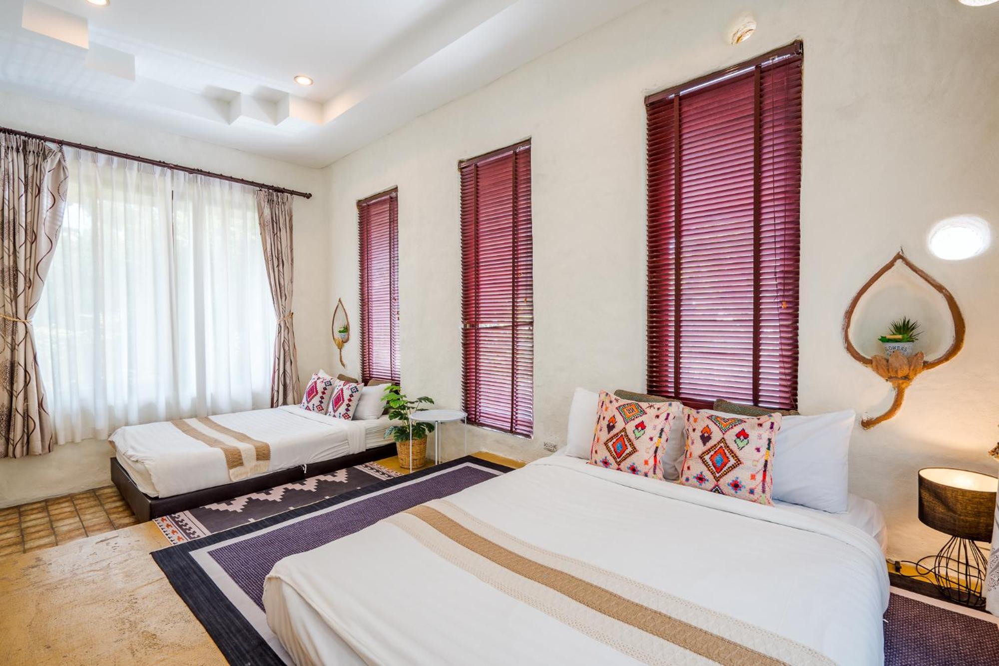 Feriehus I-din Poolvilla วิลล่ากลางธรรมชาติ วิวภูเขา เป็นส่วนตัว Hua Hin